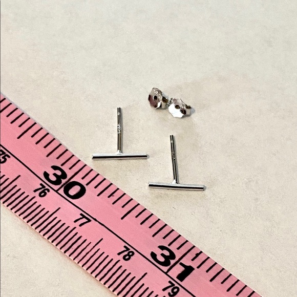Sterling silver T bar earrings - Picture 6 of 6